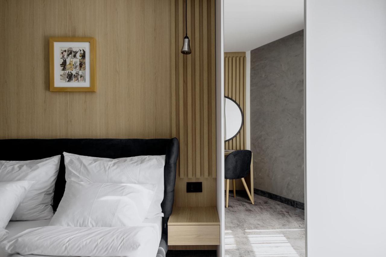 Boutique Macchiato Rooms Novi Sad Luaran gambar